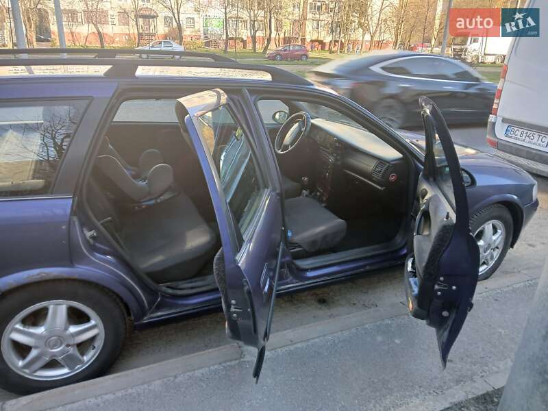 Универсал Opel Vectra 1997 в Львове