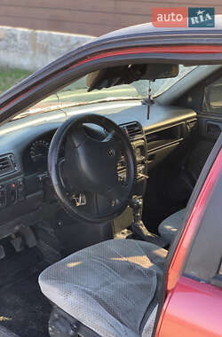 Ліфтбек Opel Vectra 1989 в 