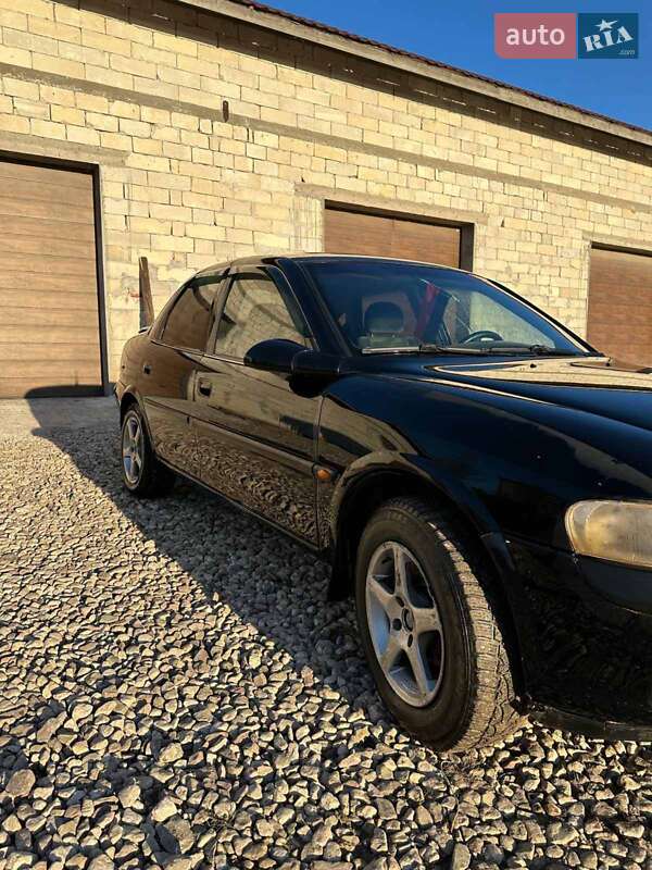 Седан Opel Vectra 1998 в 