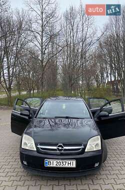 Седан Opel Vectra 2003 в 