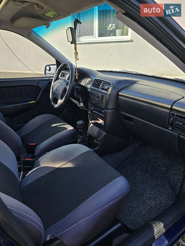 Седан Opel Vectra 1990 в Ивано-Франковске фото 8 Седан Opel Vectra 1990 в Ивано-Франковске