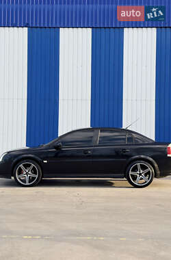 Седан Opel Vectra 2004 в 