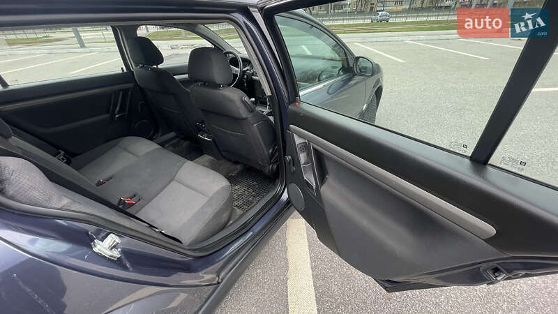 Универсал Opel Vectra 2005 в Харькове