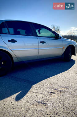 Седан Opel Vectra 2003 в 