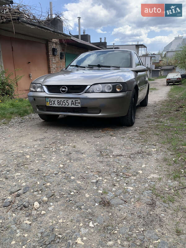 Седан Opel Vectra 1998 в 