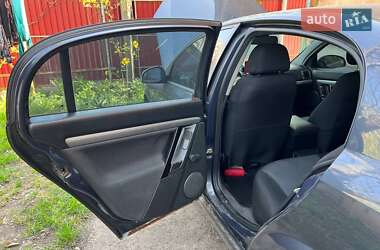 Седан Opel Vectra 2006 в 