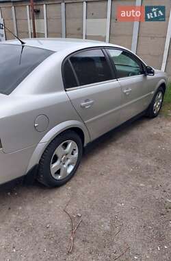 Седан Opel Vectra 2005 в 