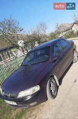 Седан Opel Vectra 1996 в 