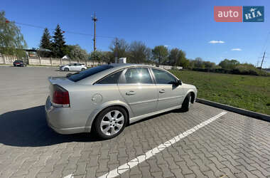 Лифтбек Opel Vectra 2005 в 