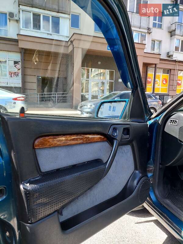 Ліфтбек Opel Vectra 1995 в Крюківщині