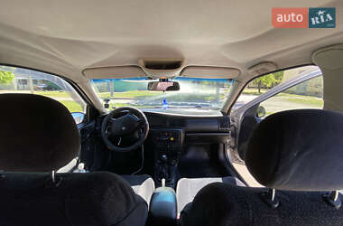 Седан Opel Vectra 2000 в 