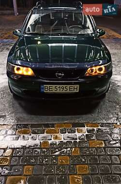Универсал Opel Vectra 1998 в 