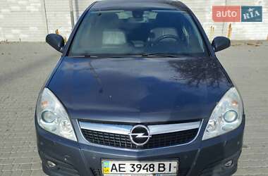 Седан Opel Vectra 2006 в 