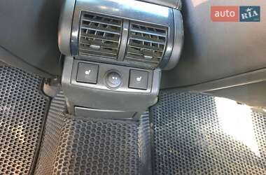 Седан Opel Vectra 2005 в 