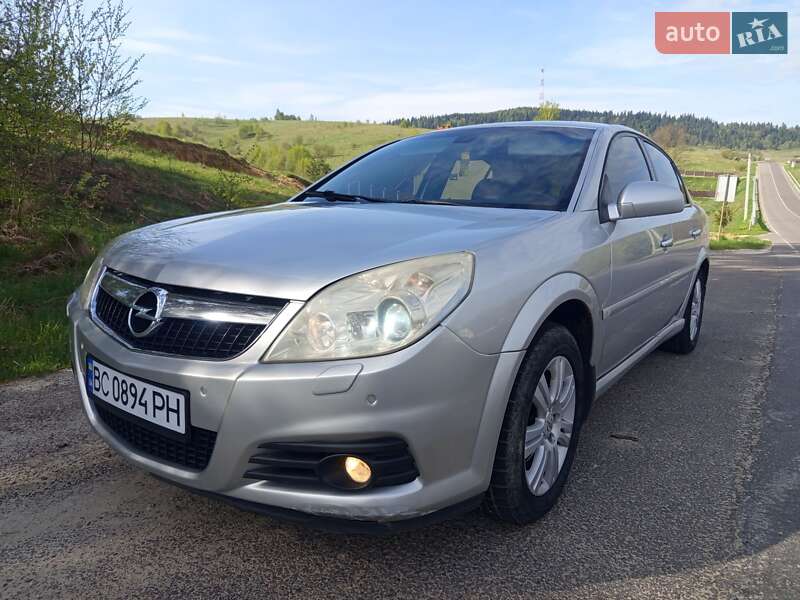 Седан Opel Vectra 2006 в Турці