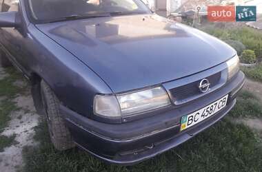 Лифтбек Opel Vectra 1996 в Львове