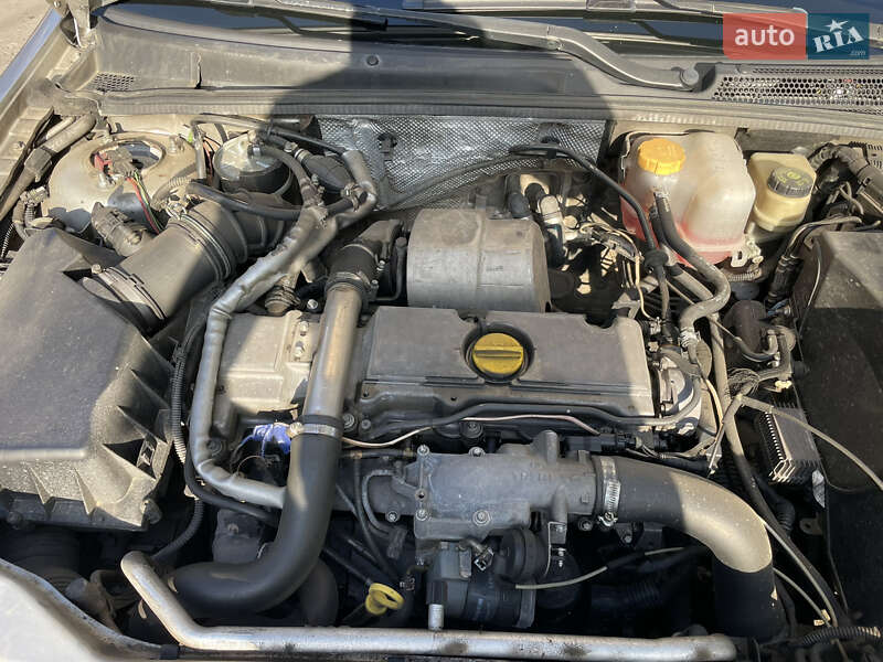 Седан Opel Vectra 2004 в Новоселиці фото 11 Седан Opel Vectra 2004 в Новоселиці