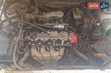 Лифтбек Opel Vectra 1990 в 