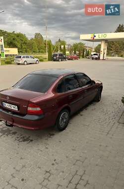 Седан Opel Vectra 1998 в Самборі