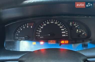 Лифтбек Opel Vectra 1996 в 