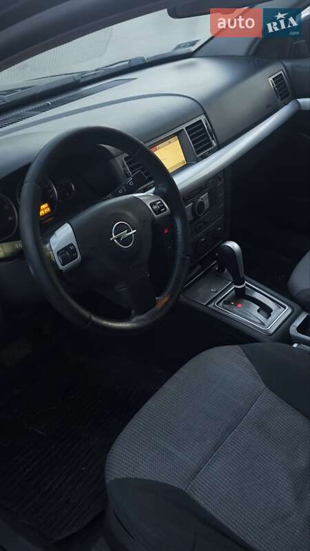 Універсал Opel Vectra 2004 в Дніпрі