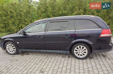 Универсал Opel Vectra 2004 в 