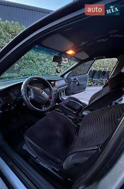 Седан Opel Vectra 1998 в 