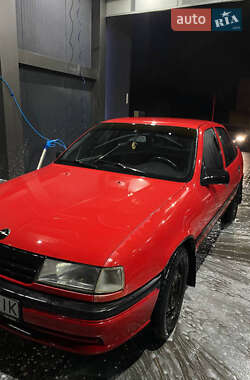 Ліфтбек Opel Vectra 1991 в 