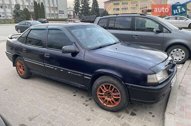 Седан Opel Vectra 1992 в Рівному