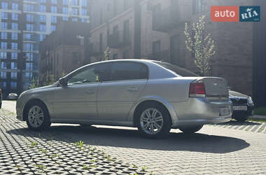Седан Opel Vectra 2006 в 