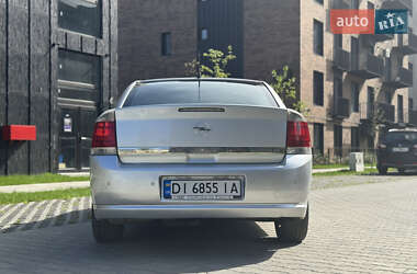 Седан Opel Vectra 2006 в 