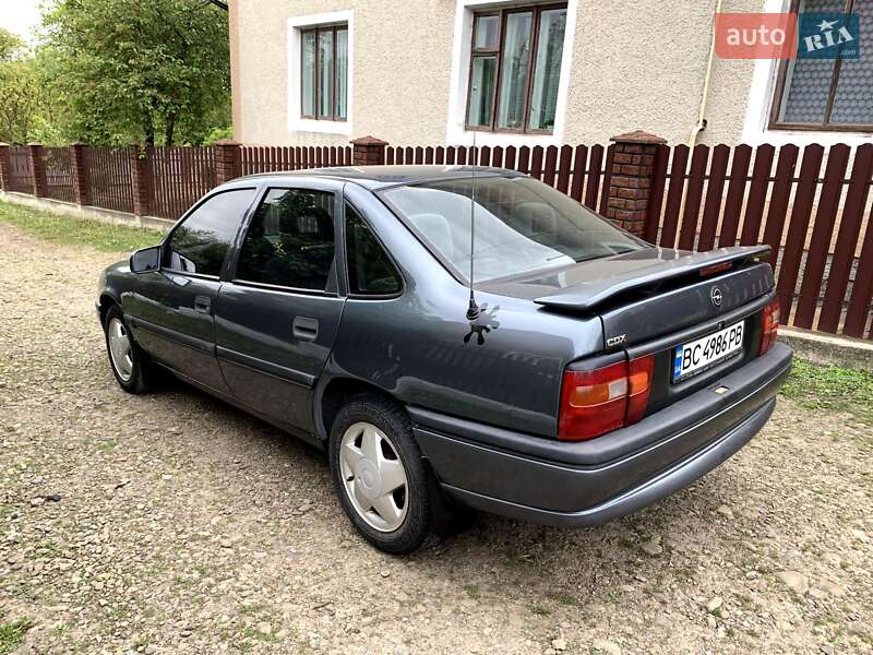 Седан Opel Vectra 1994 в Каменке-Бугской