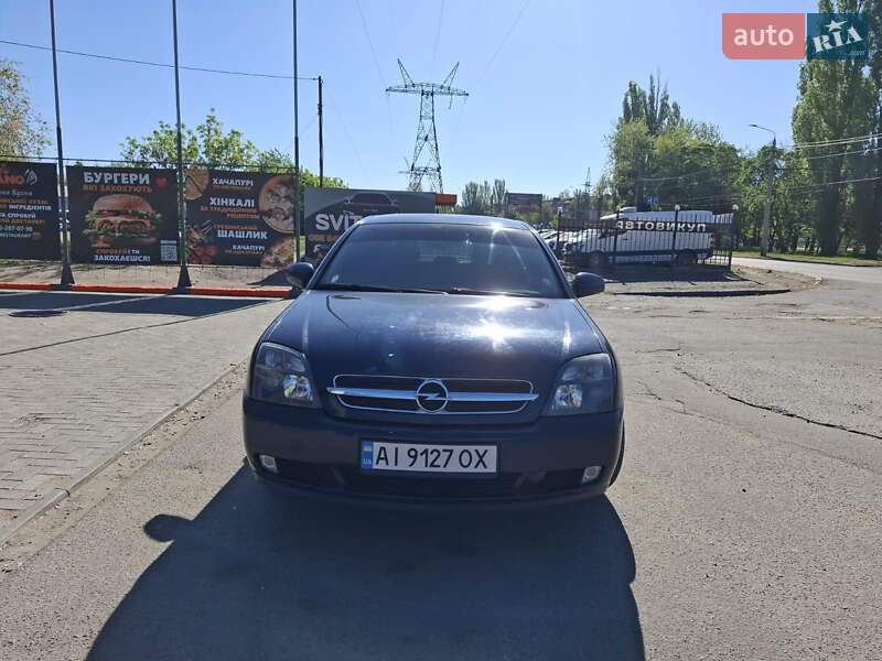 Седан Opel Vectra 2004 в Миколаєві