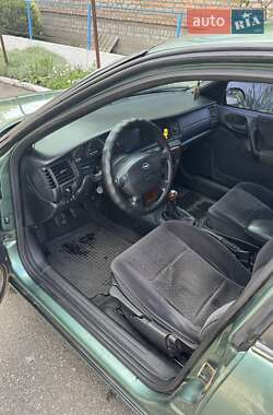 Лифтбек Opel Vectra 1999 в 