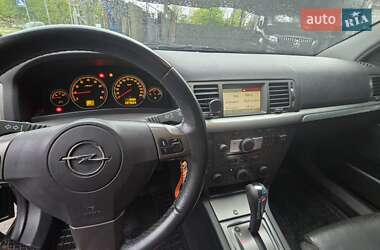 Седан Opel Vectra 2008 в 