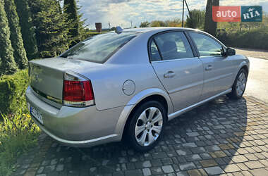 Седан Opel Vectra 2005 в 