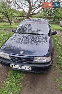 Седан Opel Vectra 1989 в Луцке