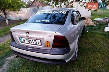 Седан Opel Vectra 1996 в 