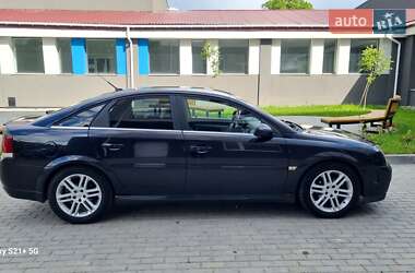 Лифтбек Opel Vectra 2003 в 