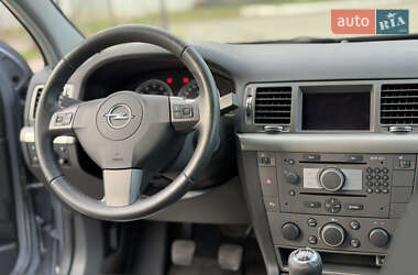 Ліфтбек Opel Vectra 2008 в 