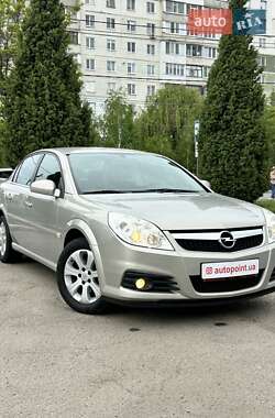 Седан Opel Vectra 2007 в Сумах