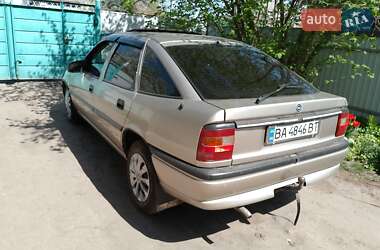 Седан Opel Vectra 1994 в 