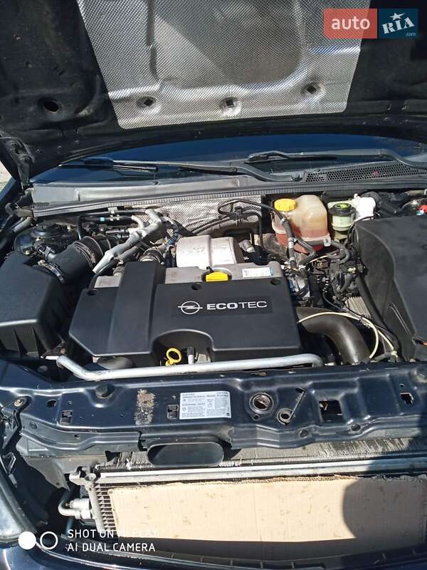 Универсал Opel Vectra 2004 в Николаеве