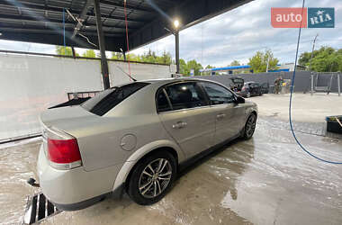 Седан Opel Vectra 2005 в 