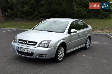 Седан Opel Vectra 2004 в Ровно