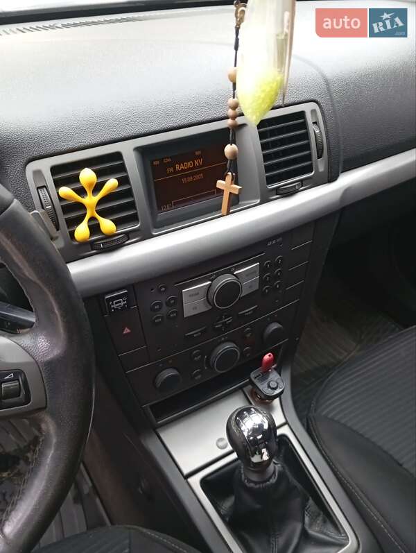 Седан Opel Vectra 2005 в Ивано-Франковске фото 5 Седан Opel Vectra 2005 в Ивано-Франковске