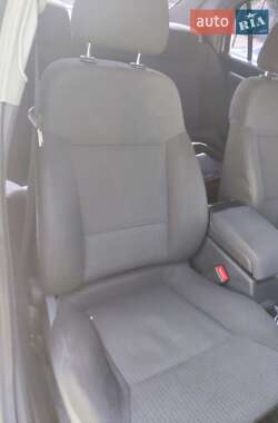 Седан Opel Vectra 2006 в 
