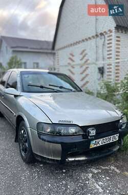 Ліфтбек Opel Vectra 1996 в Сумах
