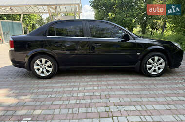Седан Opel Vectra 2005 в 