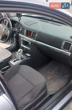 Седан Opel Vectra 2006 в 